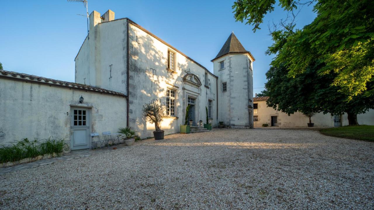 Chateau De Feusse *