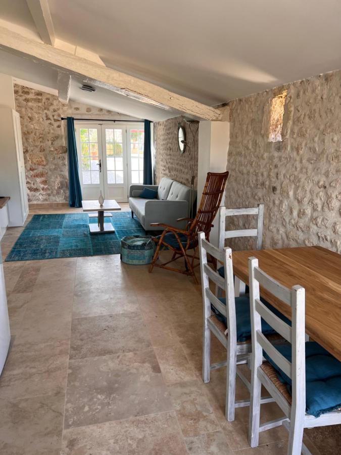 Apartment Chateau De Feusse Saint-Just-Luzac